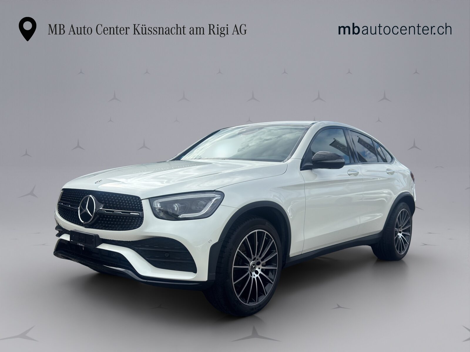 MERCEDES-BENZ 300 AMG Line 4m