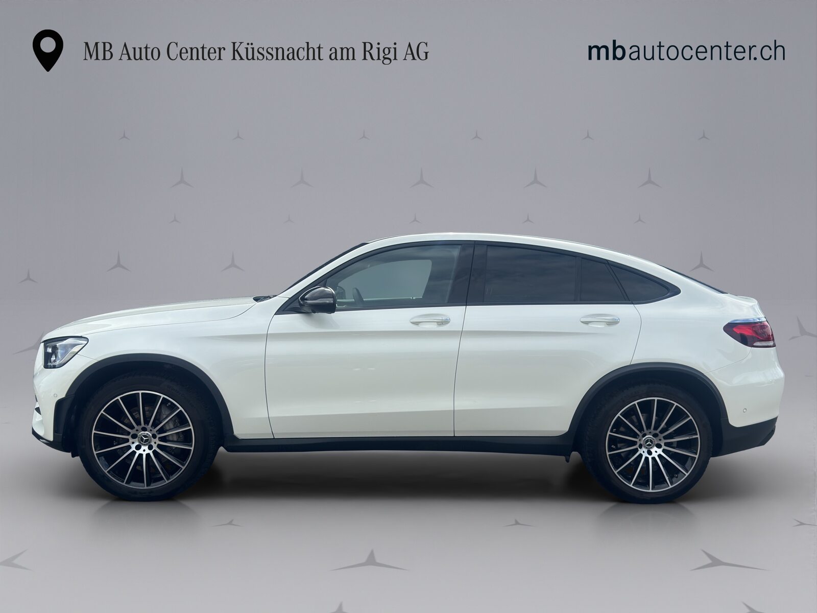 MERCEDES-BENZ 300 AMG Line 4m, Mild-Hybrid Benzin/Elektro, Occasion / Gebraucht, Automatik - 3