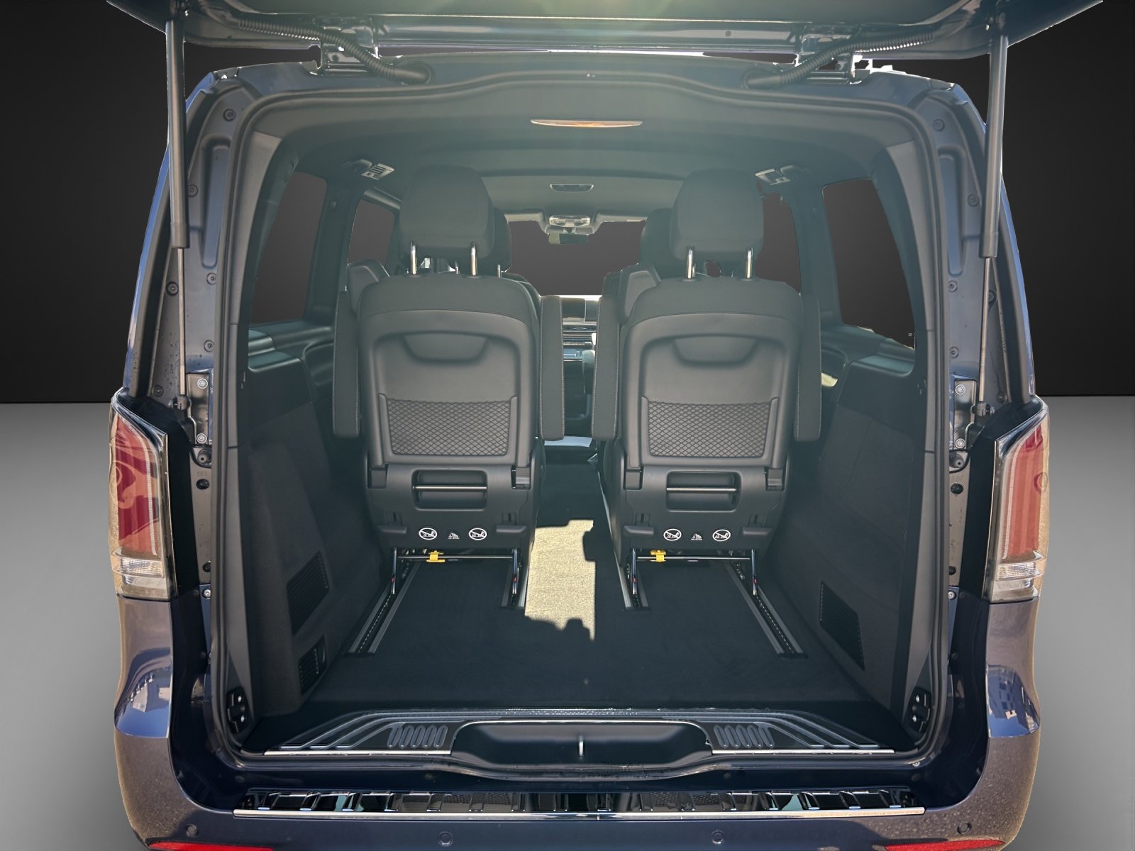 MERCEDES-BENZ V 300 lang Style 9G-Tronic, Mild-Hybrid Petrol/Electric, New car, Automatic - 6