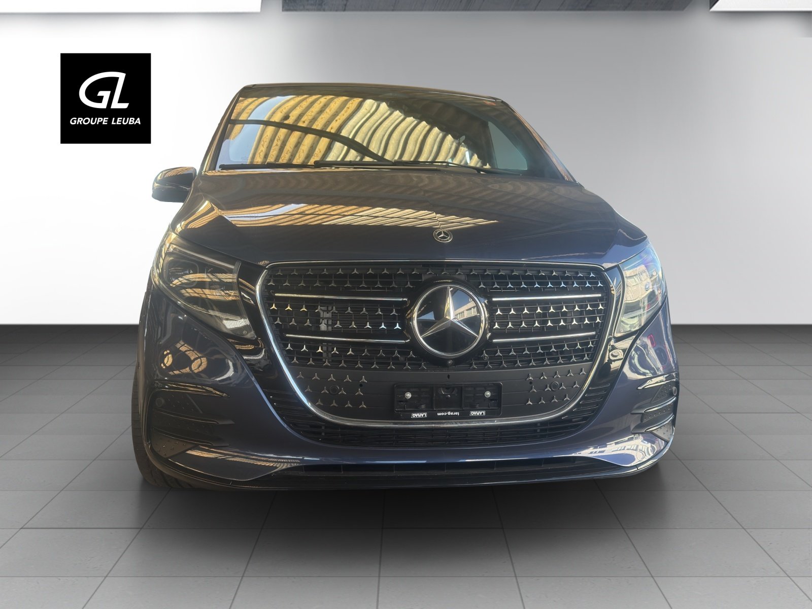 MERCEDES-BENZ V 300 lang 9G-Tronic, Hybride Leggero Benzina/Elettrica, Occasioni / Usate, Automatico - 2