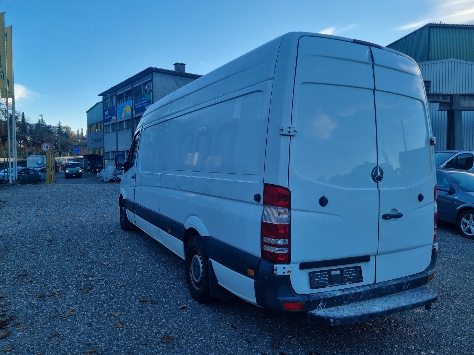 MERCEDES-BENZ 316, Diesel, Second hand / Used, Manual - 4