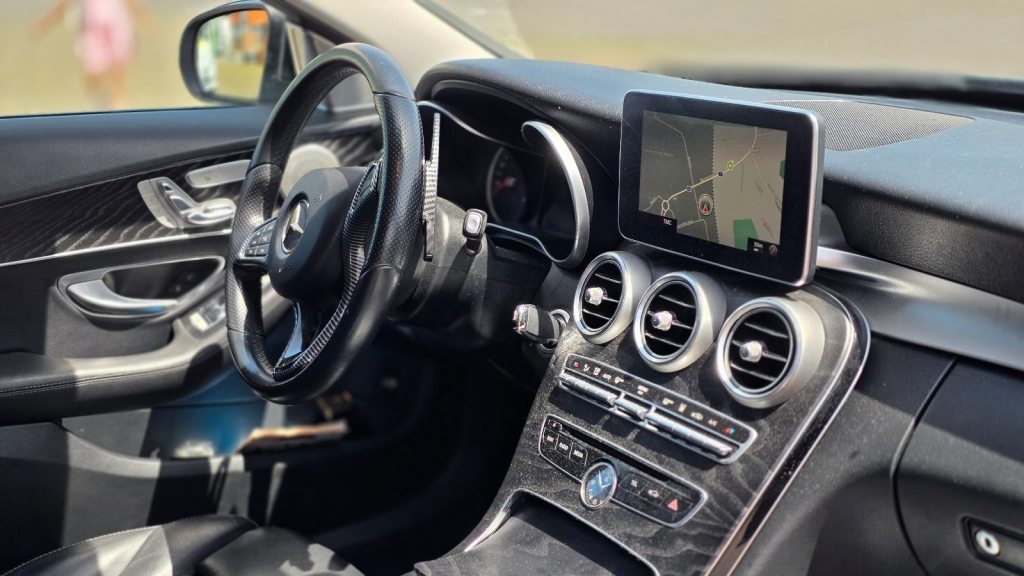 MERCEDES-BENZ 350 C 350 e AMG Line, Plug-in-Hybrid Benzin/Elektro, Occasion / Gebraucht, Automatik - 4