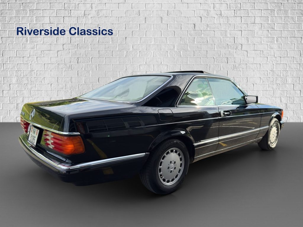MERCEDES-BENZ 560 SEC, Petrol, Classic, Automatic - 6