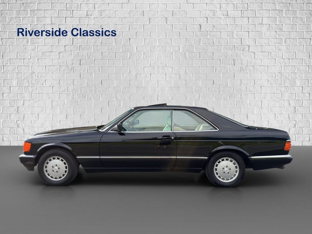 MERCEDES-BENZ 560 SEC, Petrol, Classic, Automatic - 2