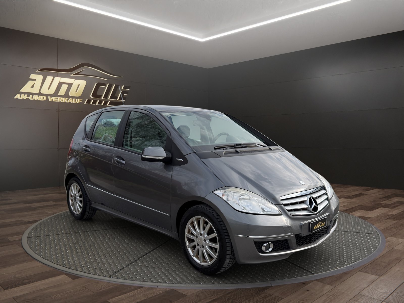 MERCEDES-BENZ A 150 Avantgarde, Essence, Occasion / Utilisé, Manuelle - 3