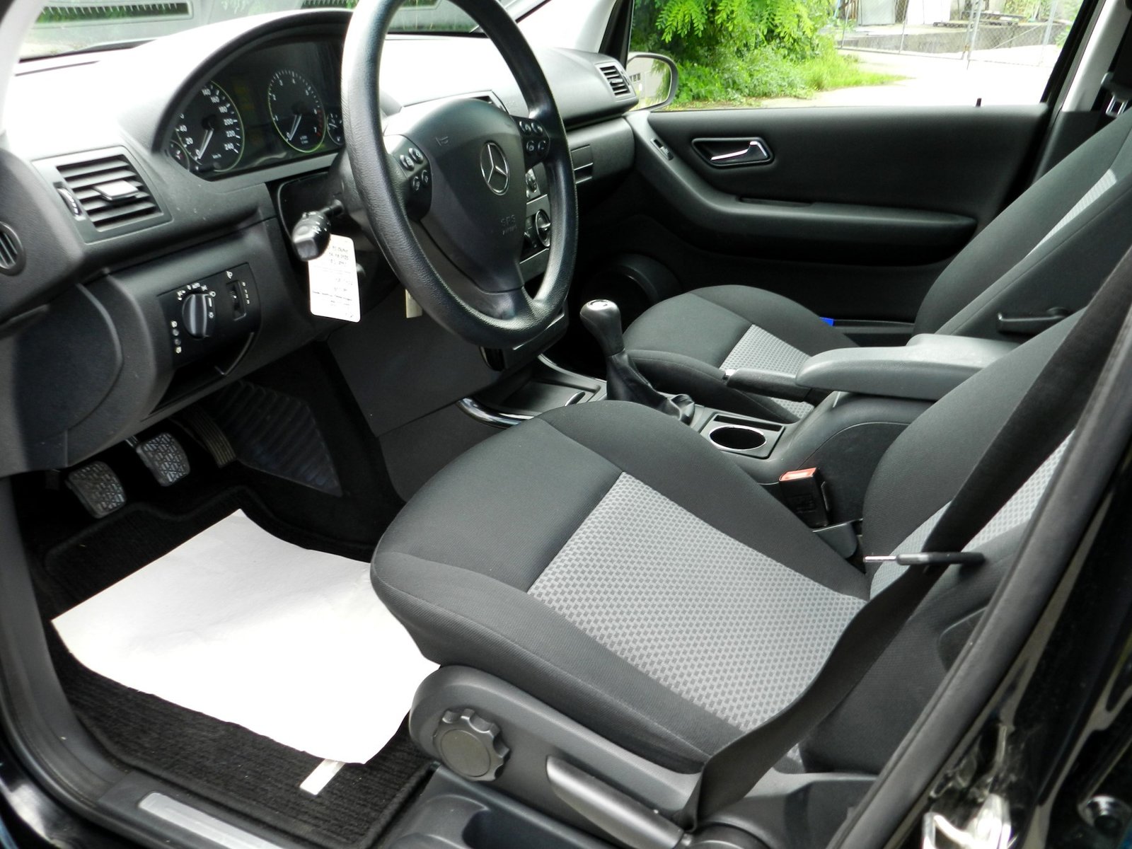 MERCEDES-BENZ A 150 Classic Edition, Essence, Occasion / Utilisé, Manuelle - 5
