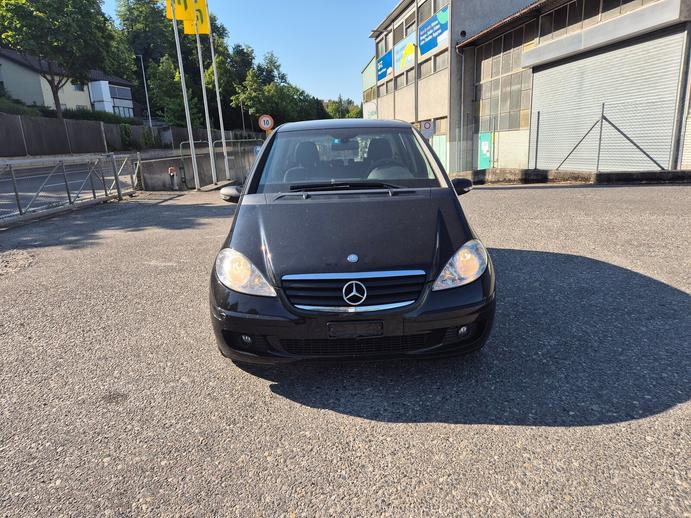 MERCEDES-BENZ A 150 Elégance Edition A, Petrol, Second hand / Used, Automatic