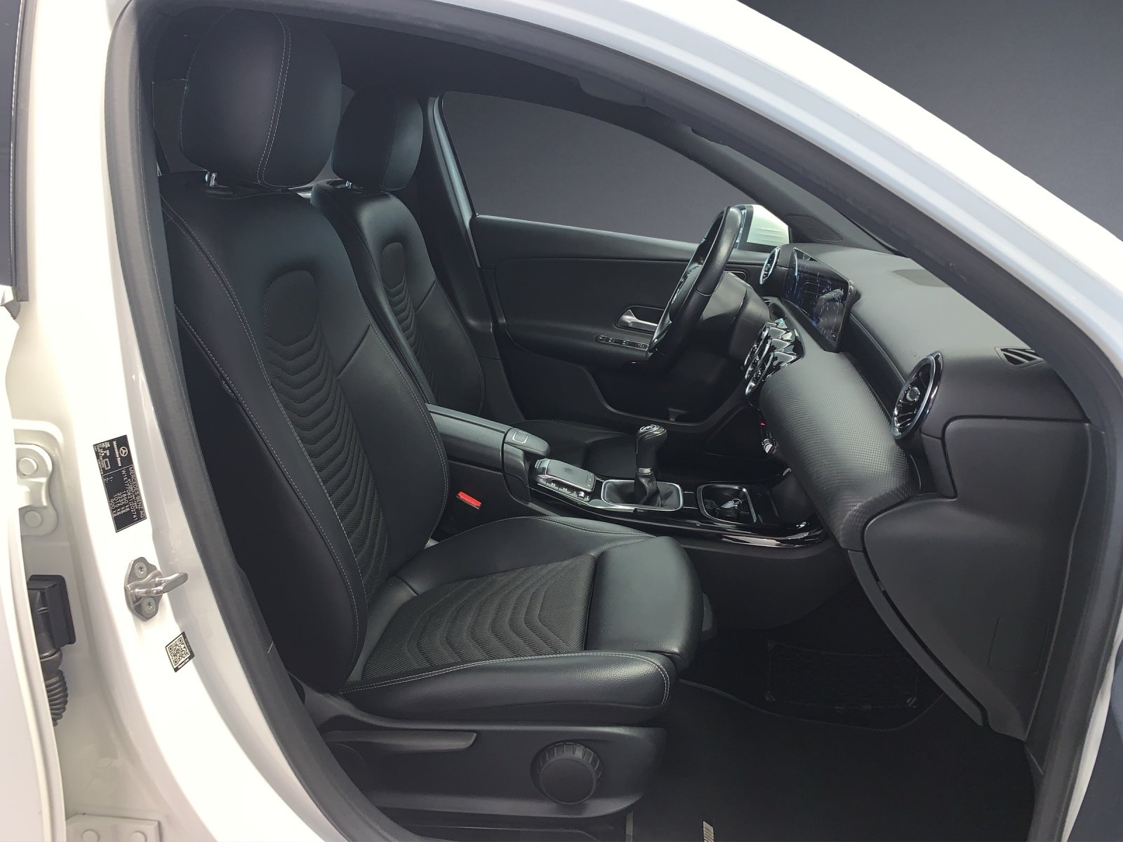 MERCEDES-BENZ A 160, Essence, Occasion / Utilisé, Manuelle - 7