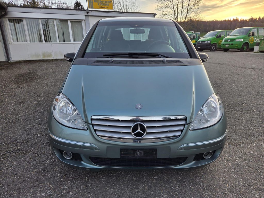 MERCEDES-BENZ A 160 A 200 Classic