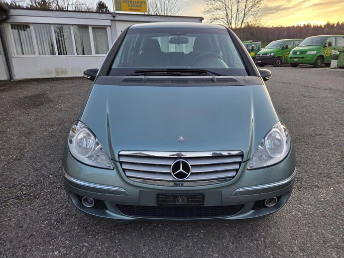 MERCEDES-BENZ A 160 A 200 Classic, Petrol, Second hand / Used, Automatic