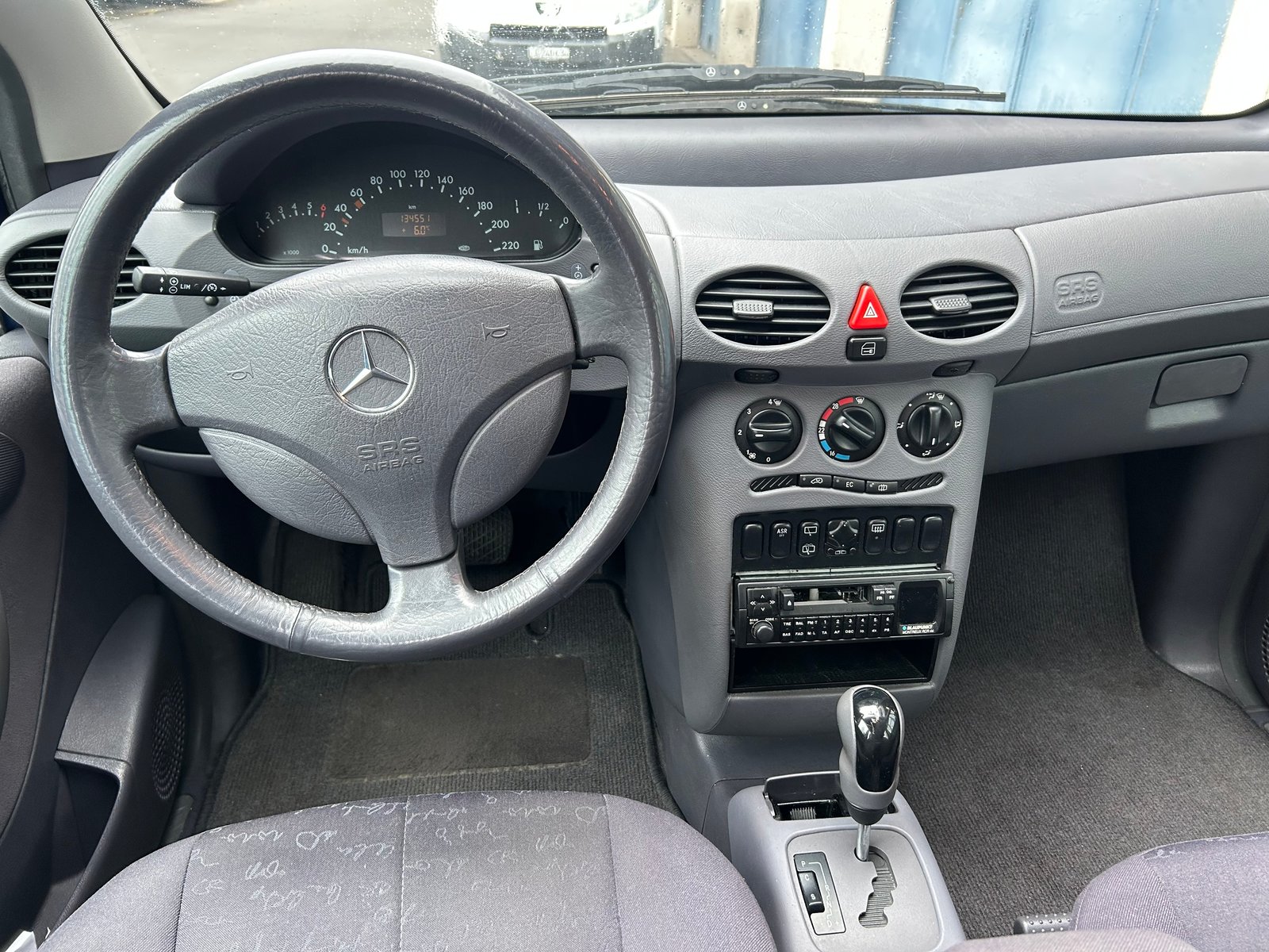 MERCEDES-BENZ A 160 Elégance, Benzin, Occasion / Gebraucht, Automatik - 4