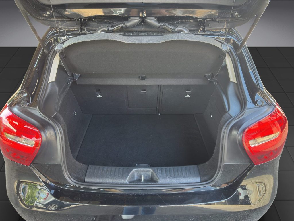 MERCEDES-BENZ A 160 Urban, Benzin, Occasion / Gebraucht, Handschaltung - 6