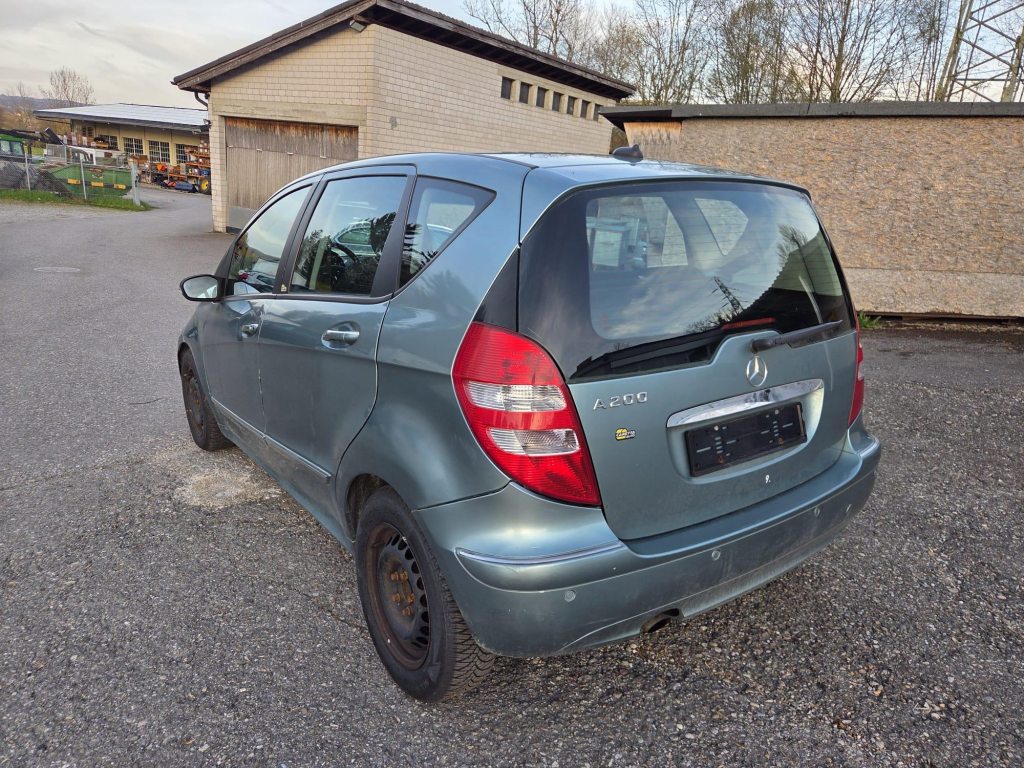 MERCEDES-BENZ A 160 A 200 Classic, Petrol, Second hand / Used, Automatic - 5