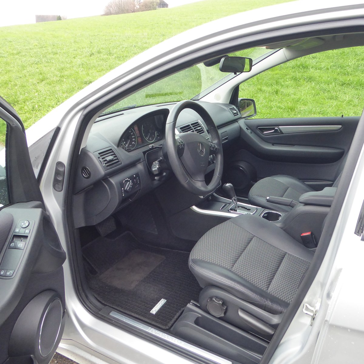 MERCEDES-BENZ A 170 Avantgarde, Benzina, Occasioni / Usate, Automatico - 6