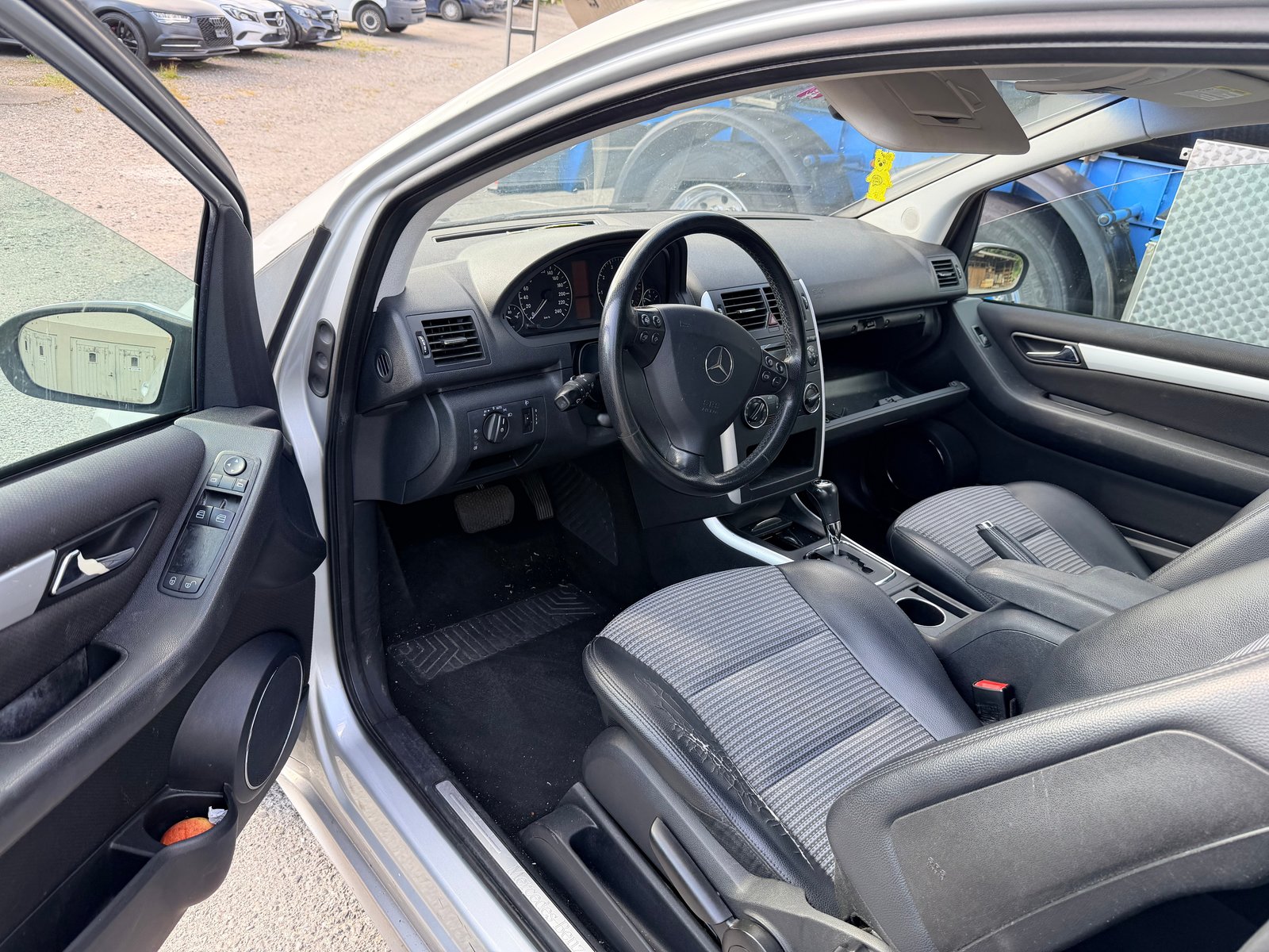 MERCEDES-BENZ A 170 Elégance, Benzin, Occasion / Gebraucht, Handschaltung - 7