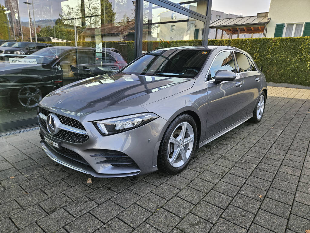 MERCEDES-BENZ A 180 AMG Line