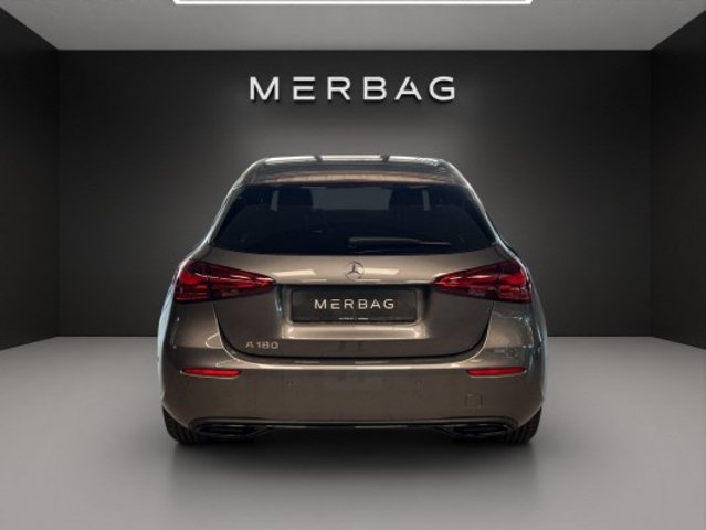 MERCEDES-BENZ A 180 Night Star 7G-DCT, Mild-Hybrid Benzin/Elektro, Neuwagen, Automatik - 5