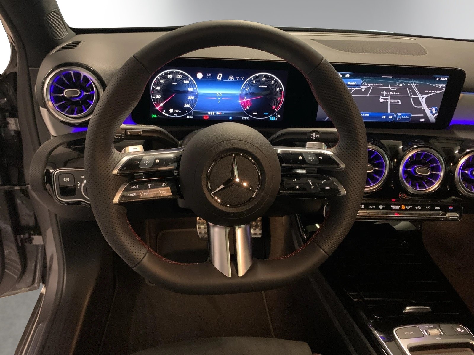 MERCEDES-BENZ A 180 d 8G-DCT, Diesel, Neuwagen, Automatik - 7