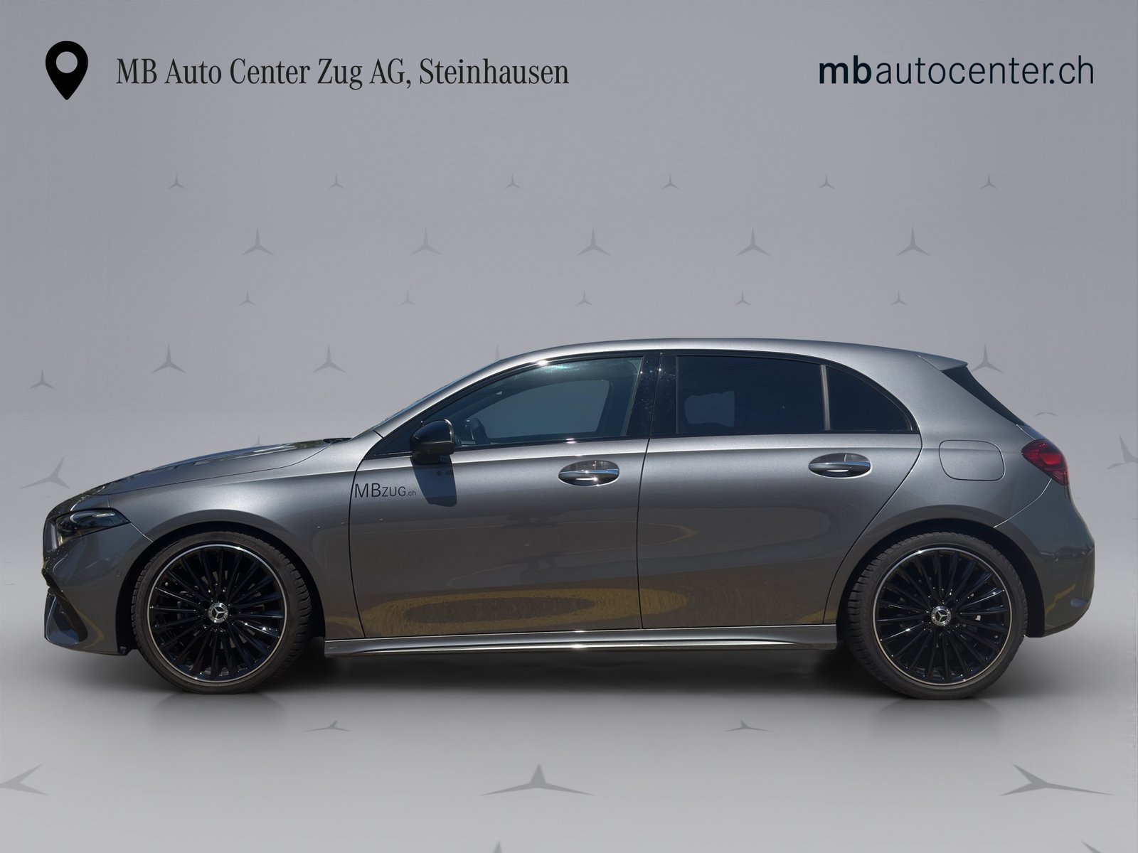 MERCEDES-BENZ A 180 Night Star AMG Line, Hybride Leggero Benzina/Elettrica, Auto nuove, Automatico - 3