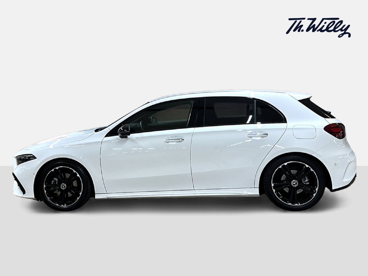 MERCEDES-BENZ A 180 d AMG Line, Diesel, Occasioni / Usate, Automatico - 2