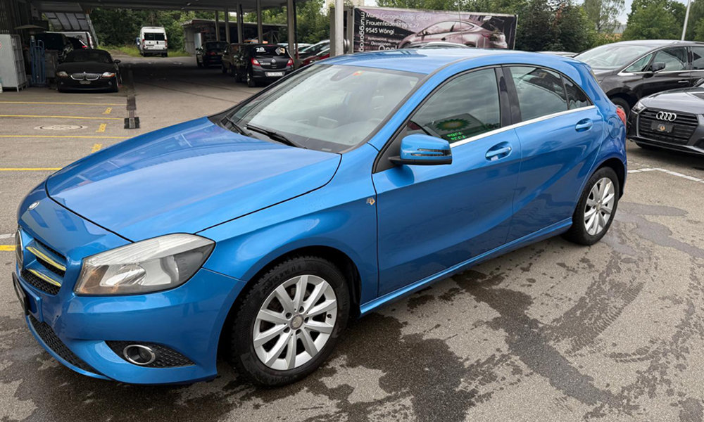 MERCEDES-BENZ A 180 Style, Essence, Occasion / Utilisé, Manuelle - 2