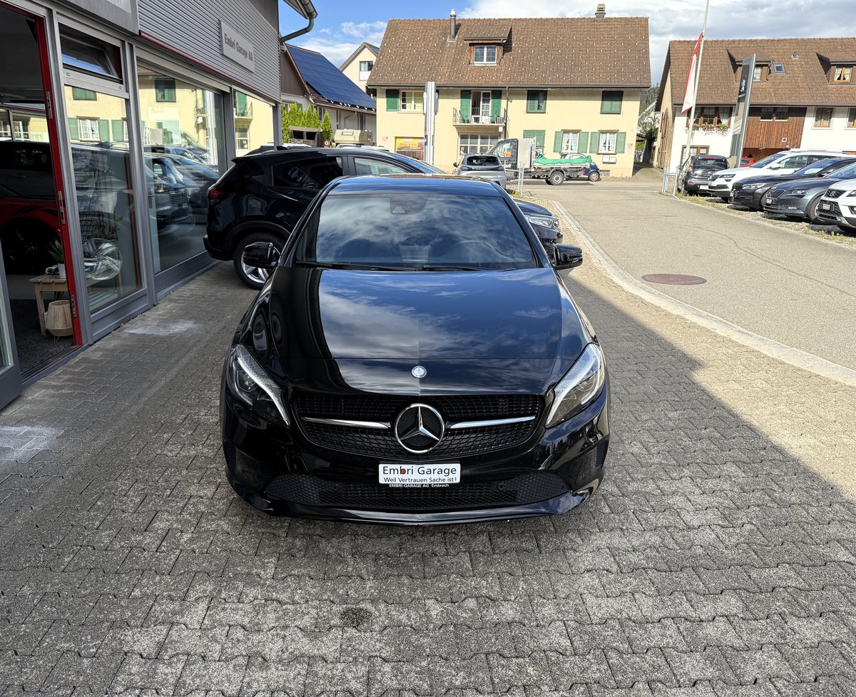 MERCEDES-BENZ A 180 Urban 7G-DCT, Essence, Occasion / Utilisé, Automatique - 2