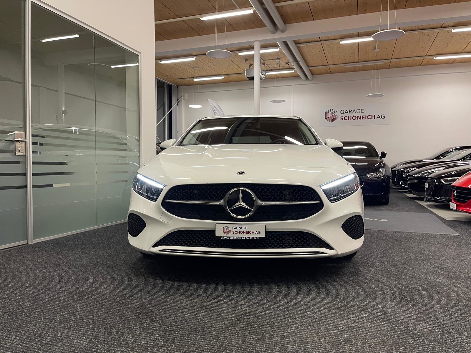 MERCEDES-BENZ A 180 d Progressive, Diesel, Second hand / Used, Automatic - 2