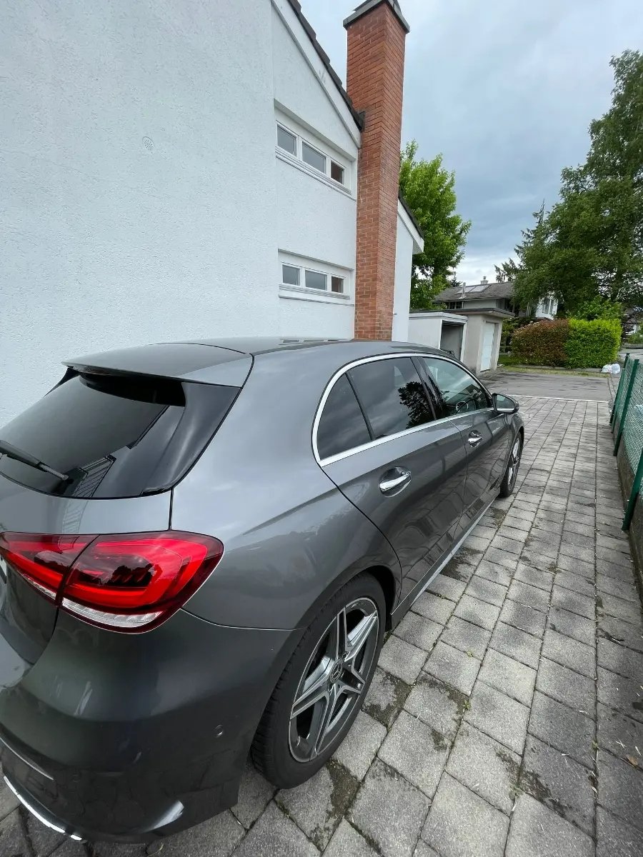 MERCEDES-BENZ A-Klasse W177 A 180 AMG Line, Benzin, Occasion / Gebraucht, Automat - 2