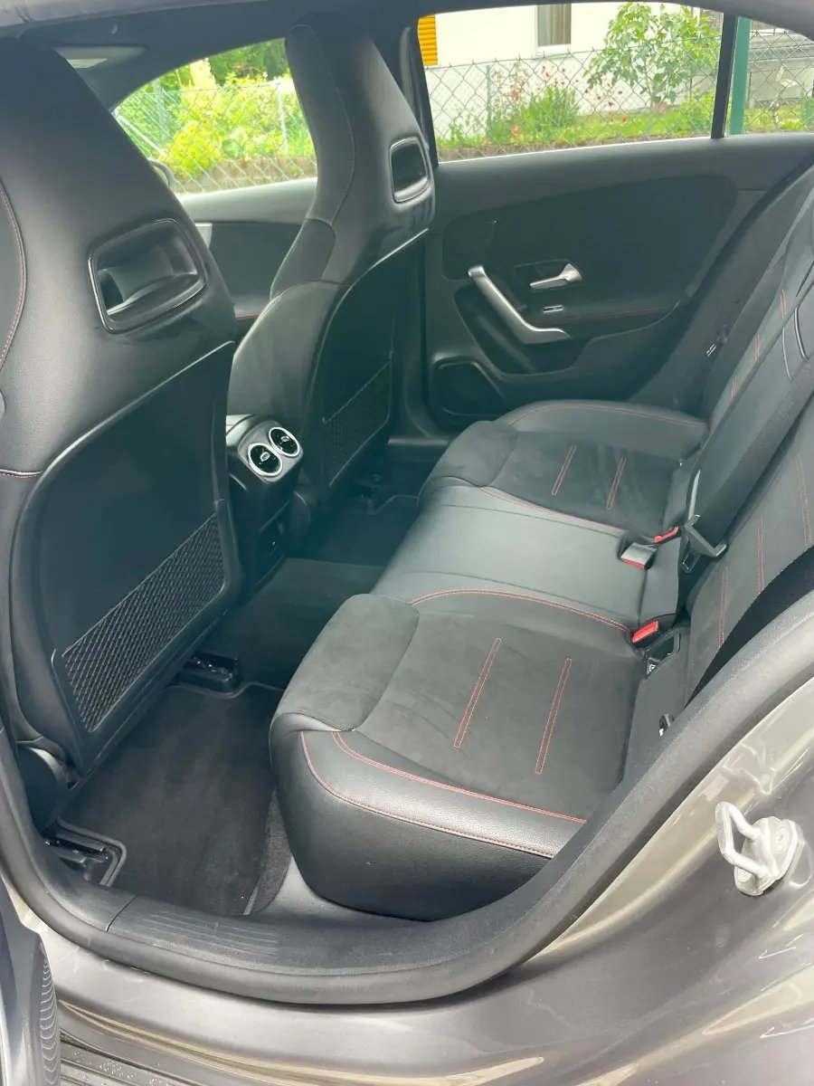 MERCEDES-BENZ A-Klasse W177 A 180 AMG Line, Benzin, Occasion / Gebraucht, Automat - 5