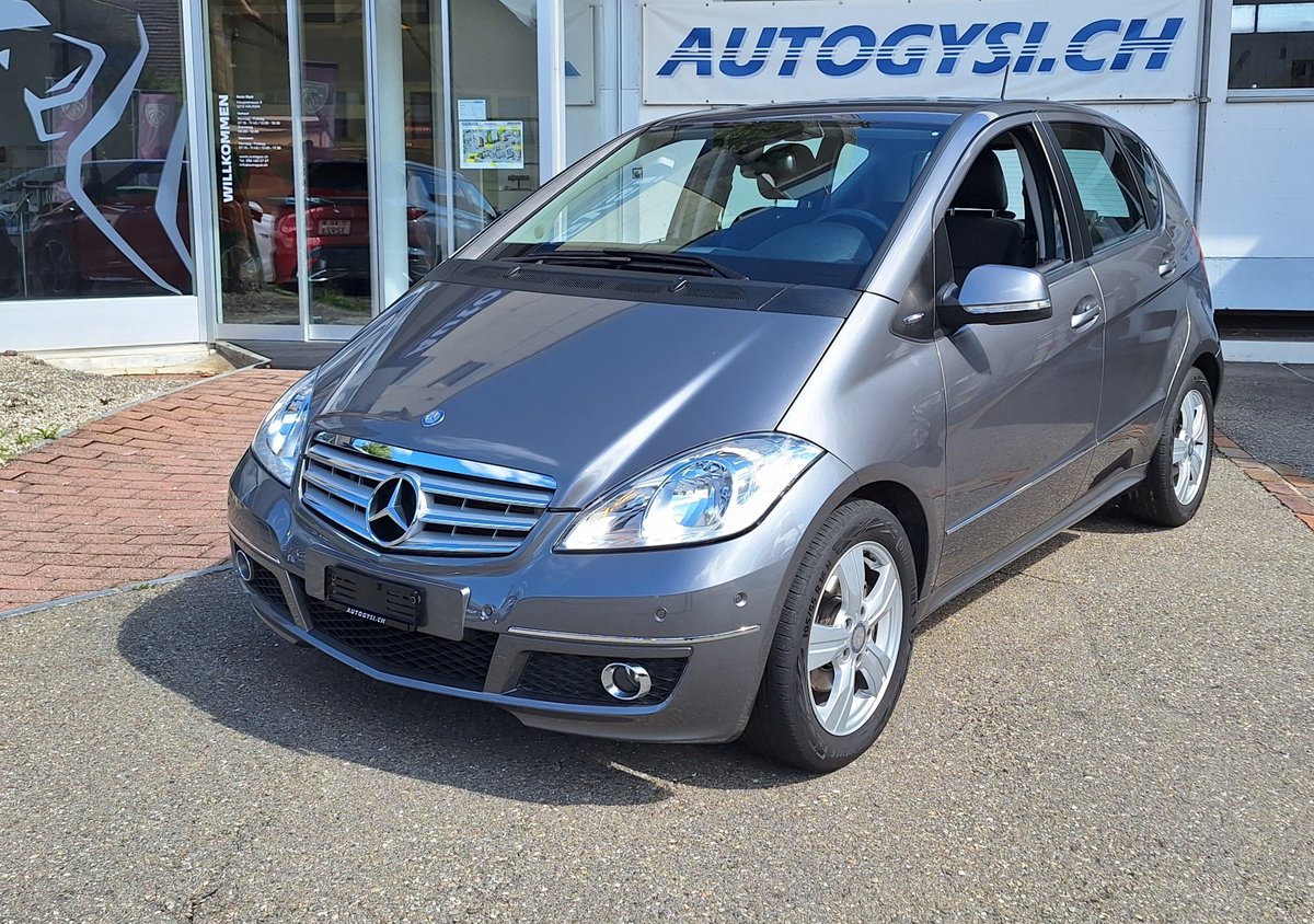 MERCEDES-BENZ A 180 CDI mit AHK