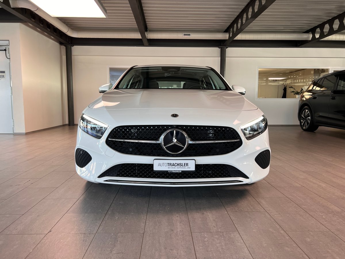 MERCEDES-BENZ A 180 Progressive 7G-DCT, Essence, Occasion / Utilisé, Automatique - 2