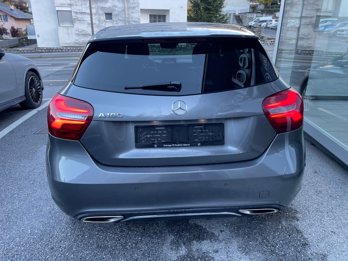 MERCEDES-BENZ A 180 Urban, Petrol, Second hand / Used, Manual - 4