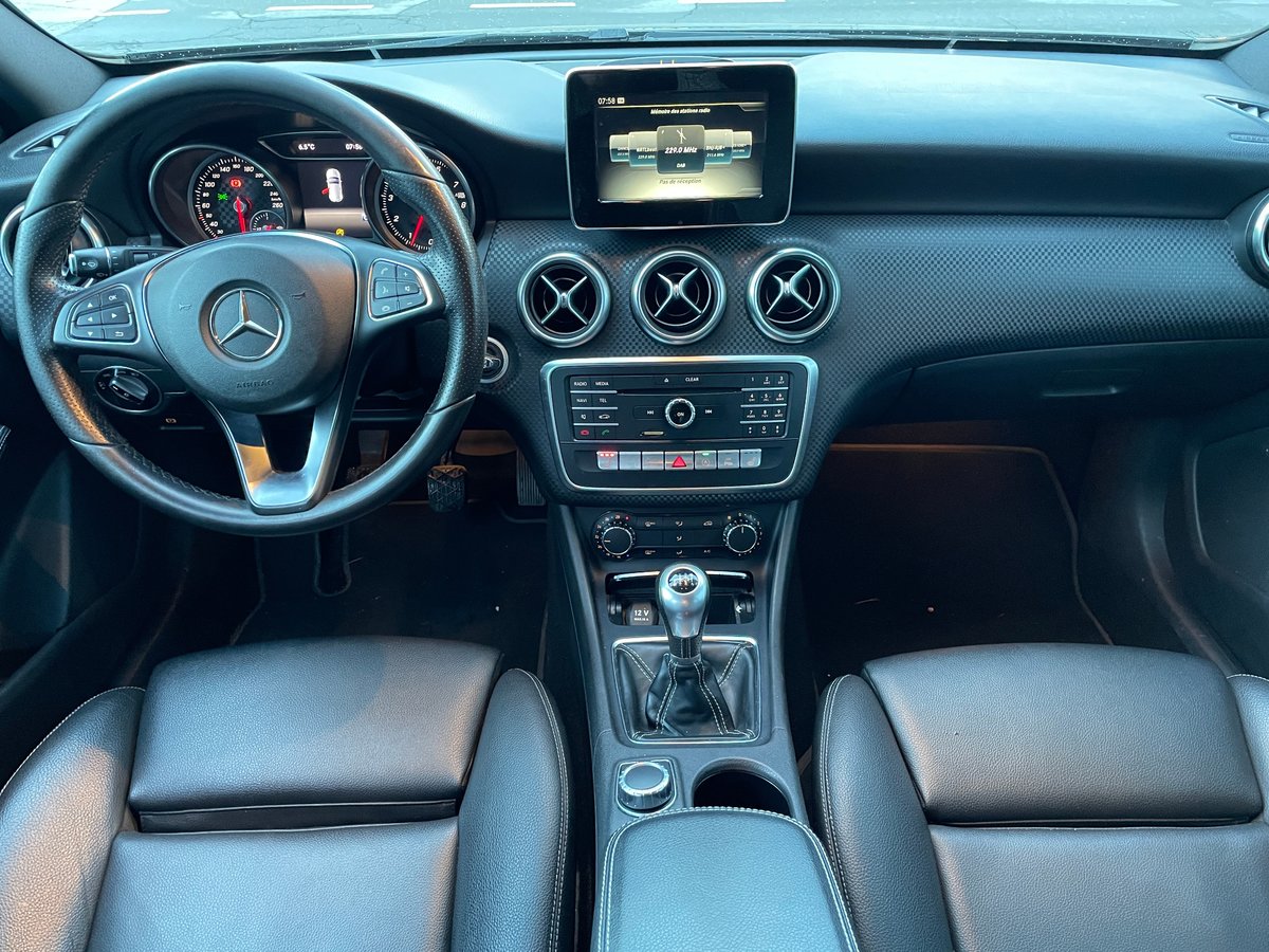 MERCEDES-BENZ A 180 Urban, Petrol, Second hand / Used, Manual - 7