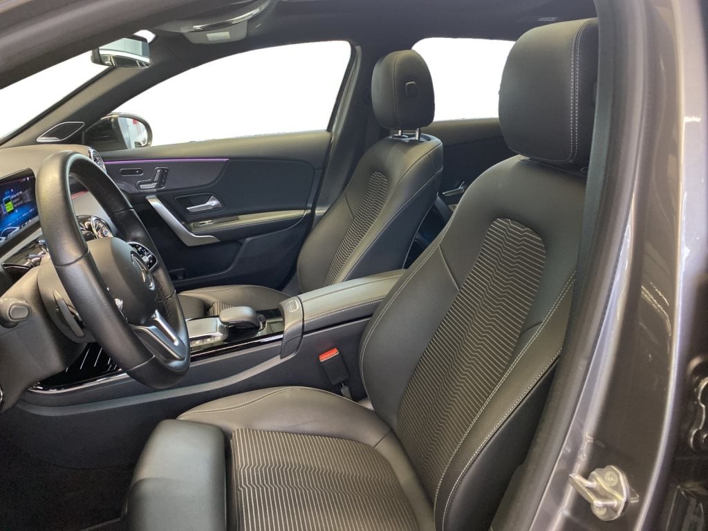 MERCEDES-BENZ A 180 Progressive, Essence, Occasion / Utilisé, Automatique - 7