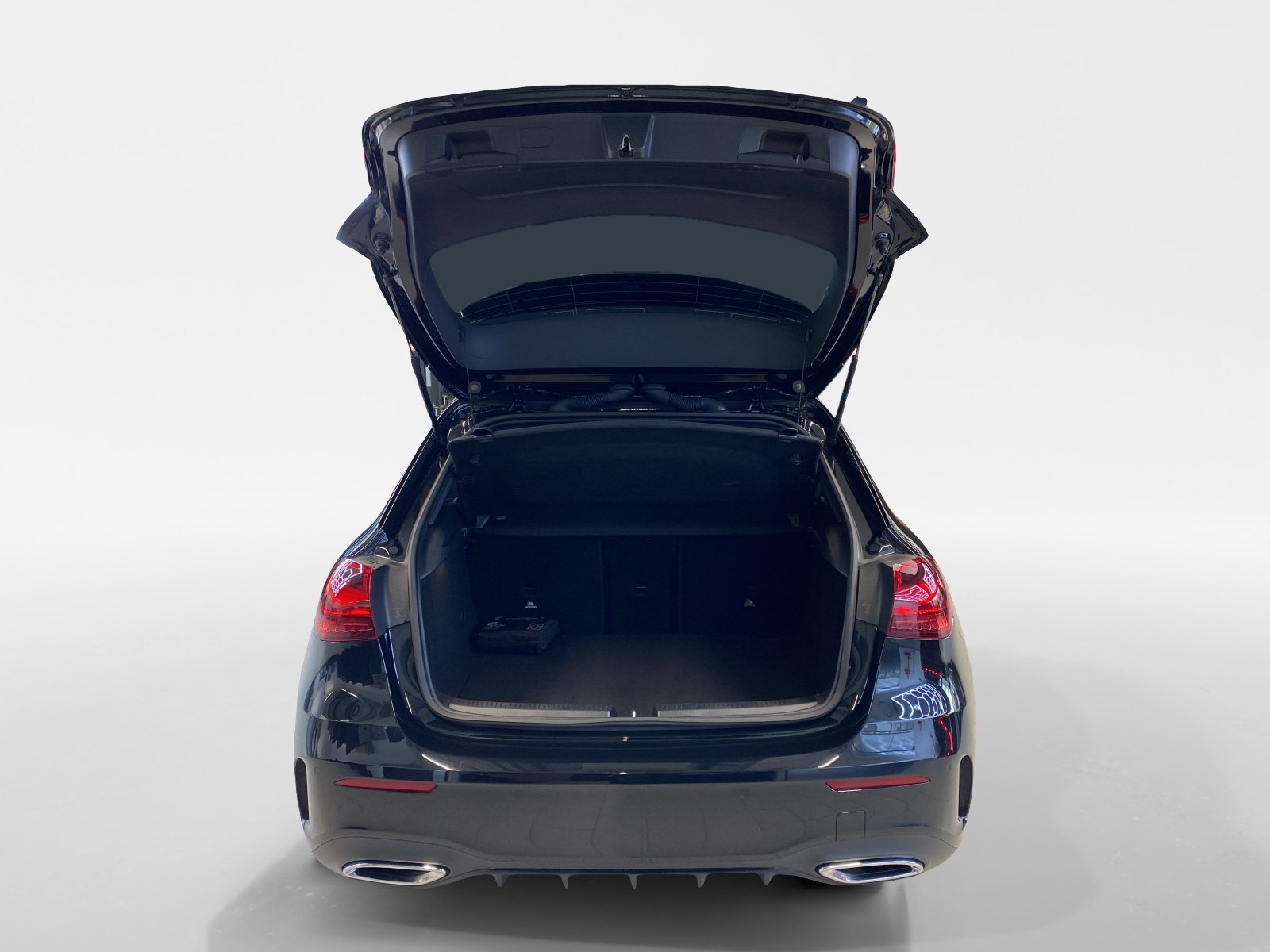 MERCEDES-BENZ A 180 AMG Line, Hybride Léger Essence/Électricité, Occasion / Utilisé, Automatique - 5