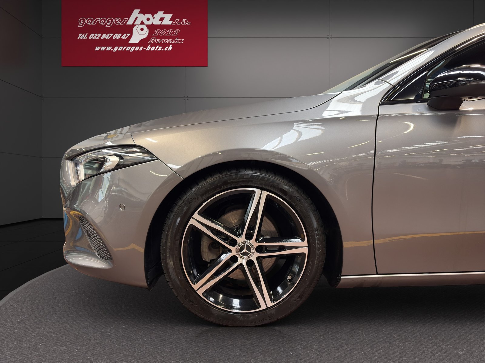 MERCEDES-BENZ A 180 Progressive, Benzin, Occasion / Gebraucht, Handschaltung - 4