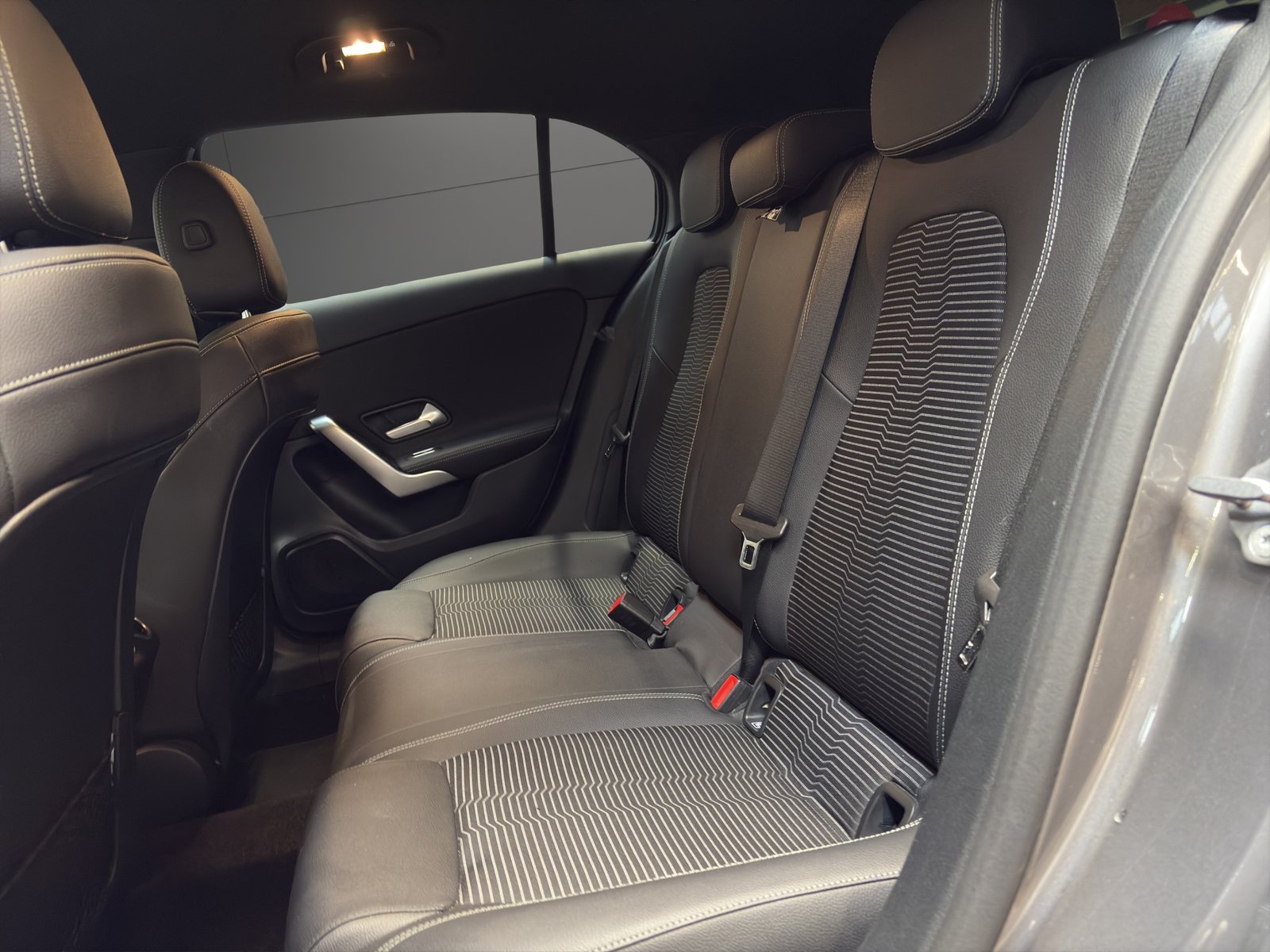 MERCEDES-BENZ A 180 Progressive, Benzin, Occasion / Gebraucht, Handschaltung - 6