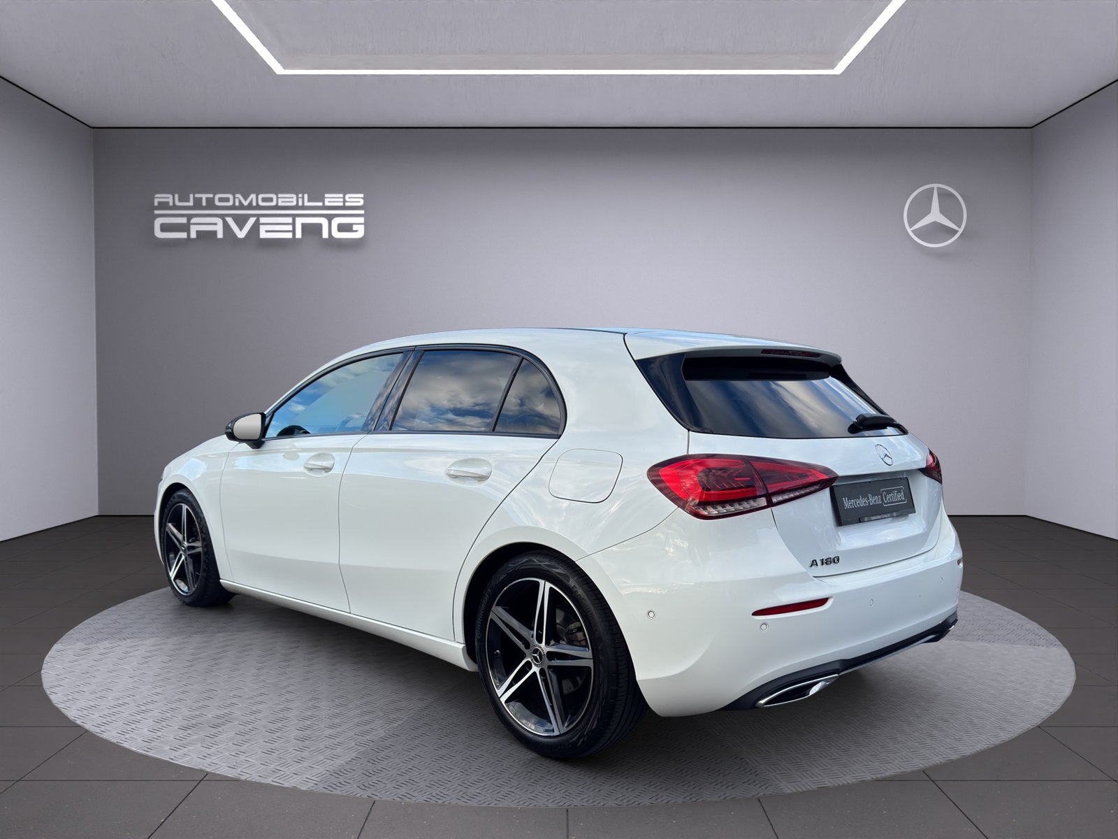 MERCEDES-BENZ A 180 Night Star 7G-DCT, Benzina, Occasioni / Usate, Automatico - 2