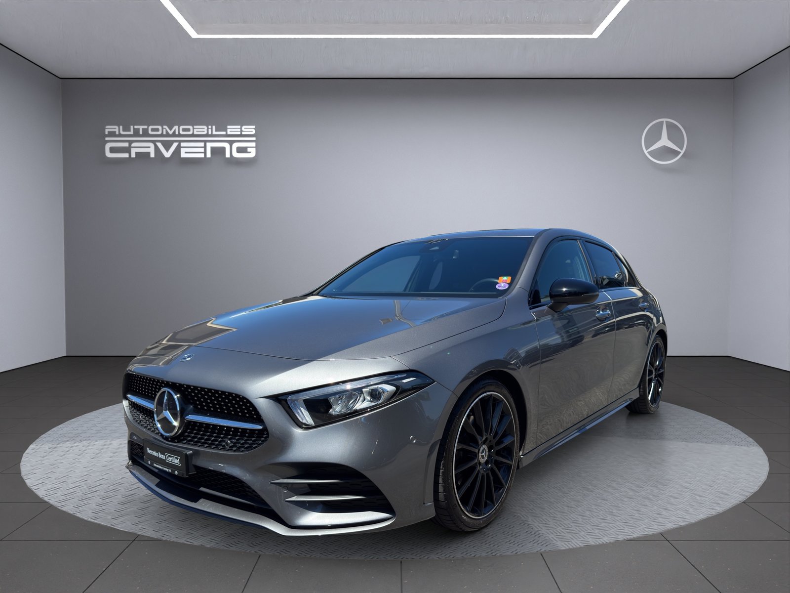 MERCEDES-BENZ A 180 Night Star AMG Line 7G-DCT