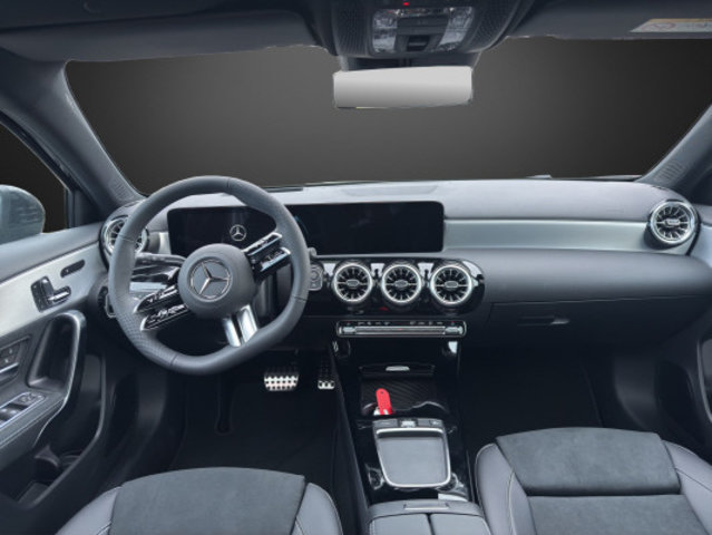 MERCEDES-BENZ A 180 Night Star 7G-DCT, Hybride Leggero Benzina/Elettrica, Occasioni / Usate, Automatico - 7