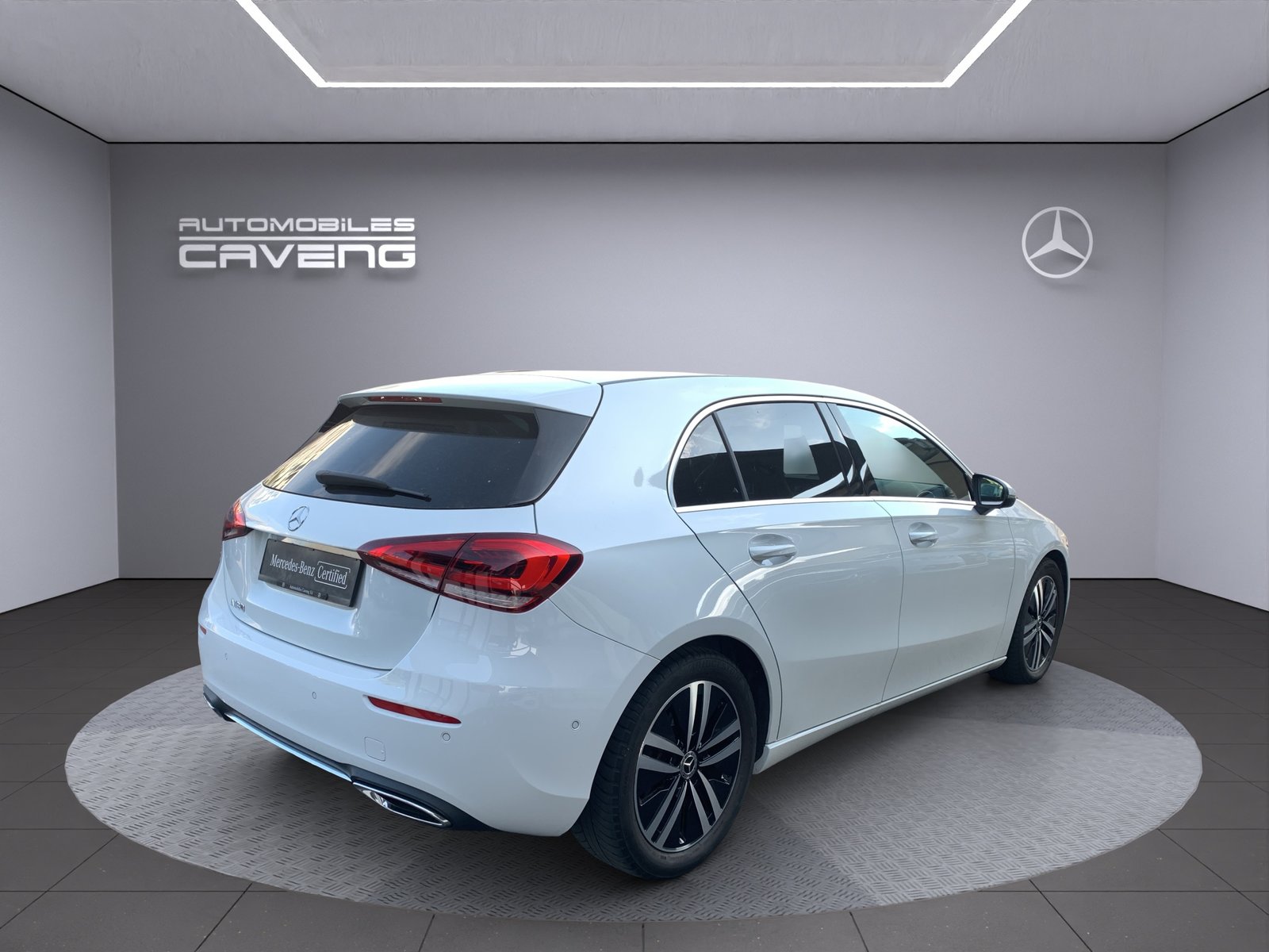 MERCEDES-BENZ A 180 Progressive 7G-DCT, Benzin, Occasion / Gebraucht, Automatik - 5