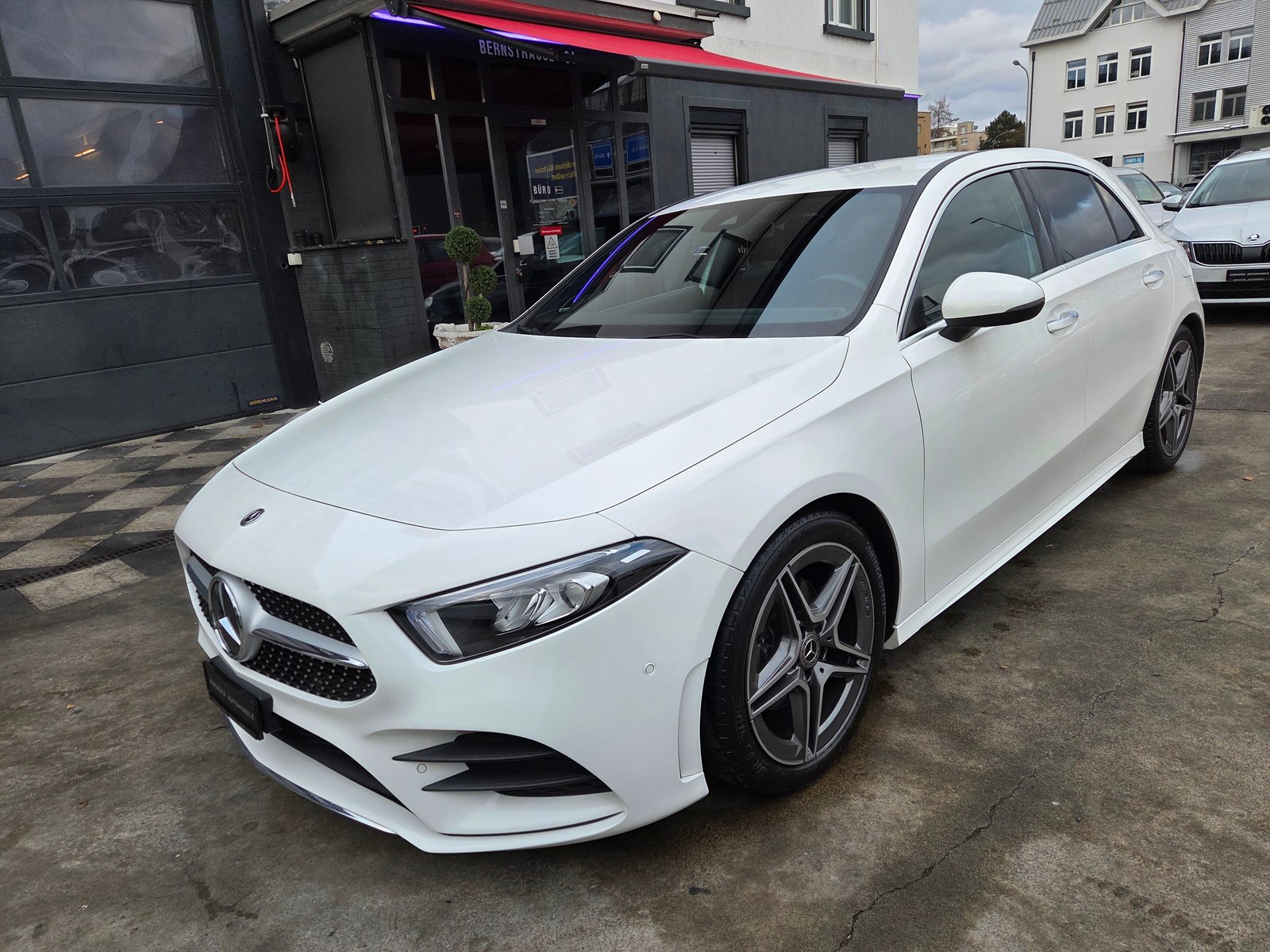 MERCEDES-BENZ A 180 d AMG Line, Diesel, Occasion / Gebraucht, Automatik - 3