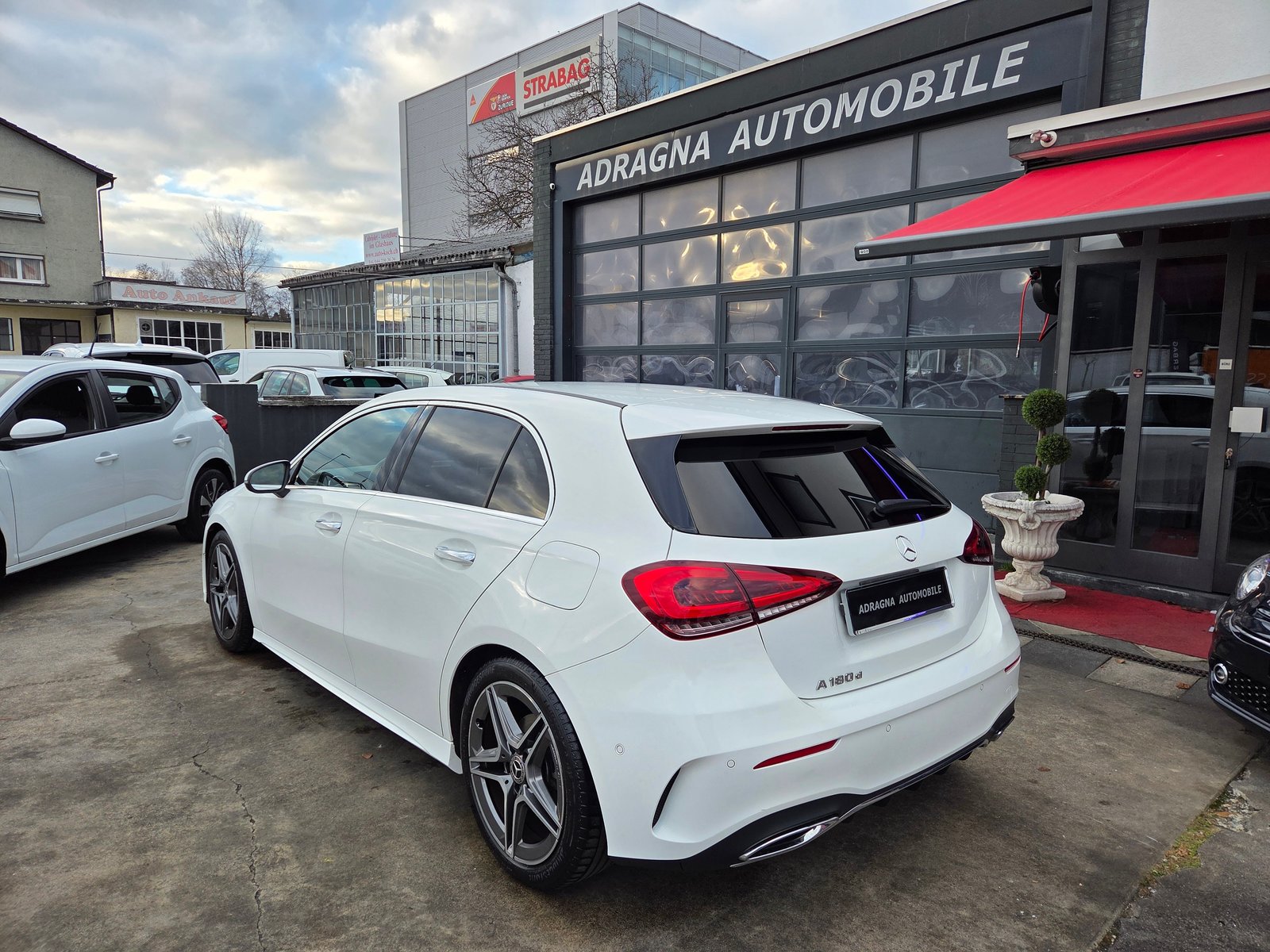 MERCEDES-BENZ A 180 d AMG Line, Diesel, Occasion / Gebraucht, Automatik - 6