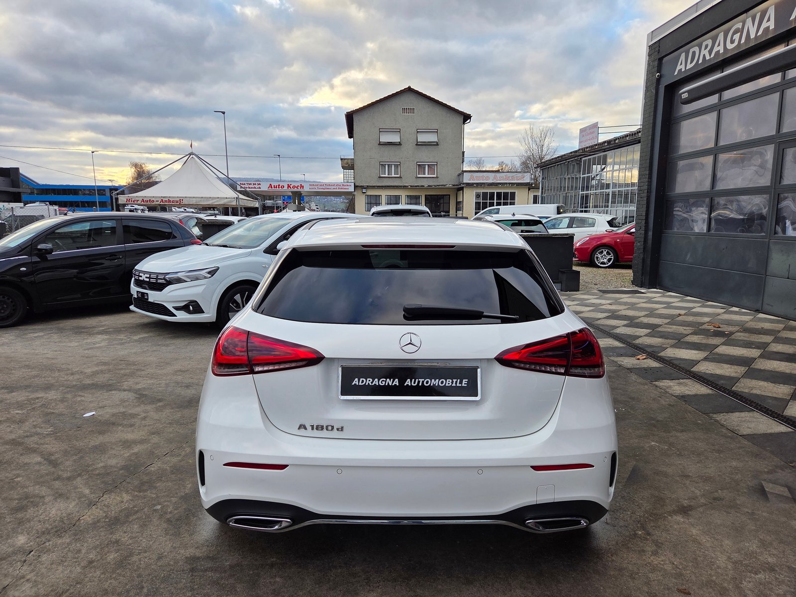 MERCEDES-BENZ A 180 d AMG Line, Diesel, Occasion / Gebraucht, Automatik - 7