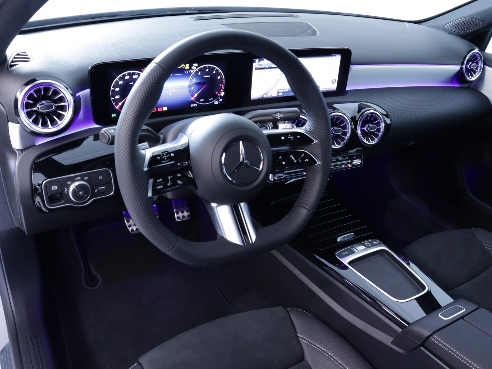 MERCEDES-BENZ A 180 Night Star AMG Line, Mild-Hybrid Benzin/Elektro, Occasion / Gebraucht, Automatik - 6