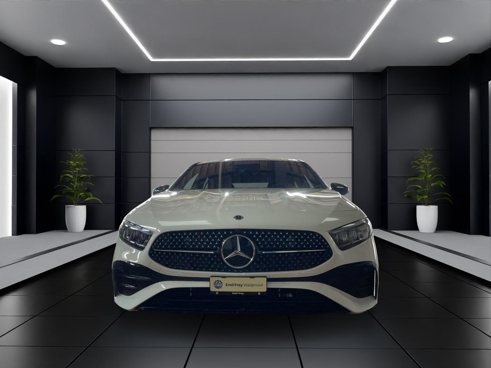 MERCEDES-BENZ A 180 Night Star AMG Line, Hybride Leggero Benzina/Elettrica, Occasioni / Usate, Automatico - 2