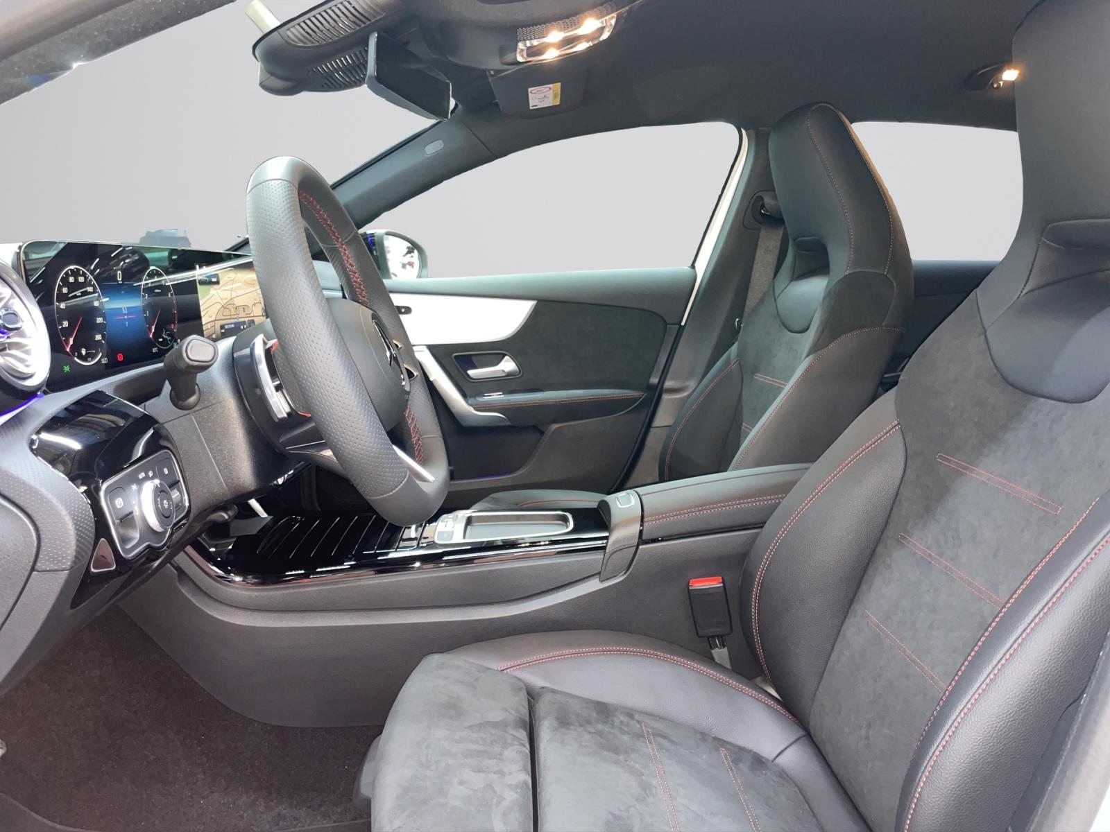 MERCEDES-BENZ A 180 Night Star AMG Line, Mild-Hybrid Benzin/Elektro, Occasion / Gebraucht, Automatik - 5
