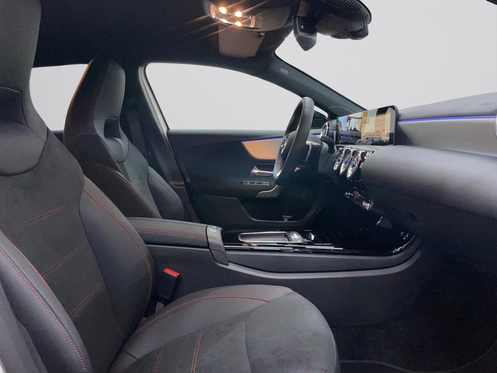 MERCEDES-BENZ A 180 Night Star AMG Line, Mild-Hybrid Benzin/Elektro, Occasion / Gebraucht, Automatik - 7