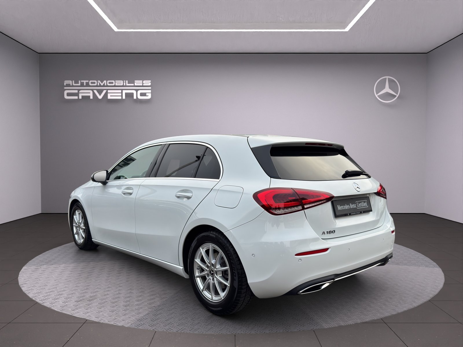 MERCEDES-BENZ A 180 Progressive 7G-DCT, Benzin, Occasion / Gebraucht, Automatik - 3