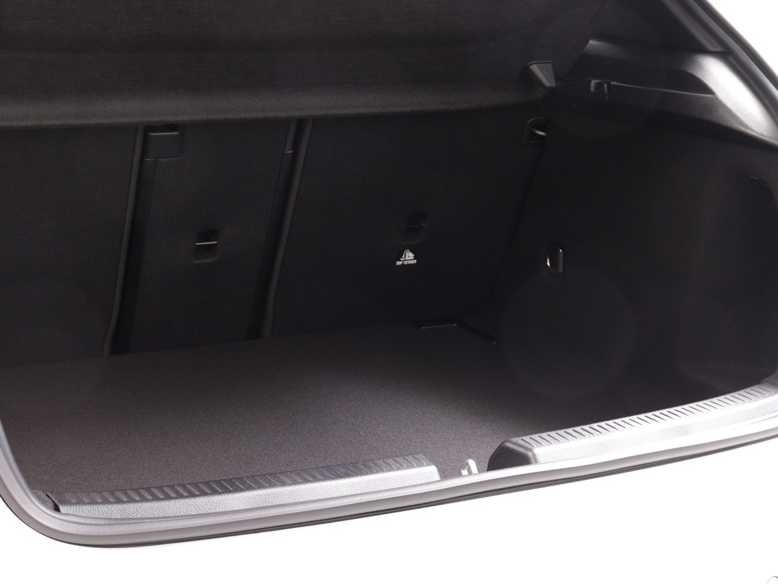 MERCEDES-BENZ A 180 Night Star AMG Line, Mild-Hybrid Benzin/Elektro, Occasion / Gebraucht, Automatik - 6